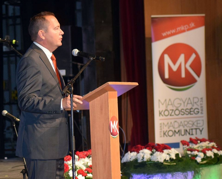 Szilágyi Zsolt az MKP kongresszusán: „Partnerei vagyunk az utódállamok többségi nemzeteinek”
